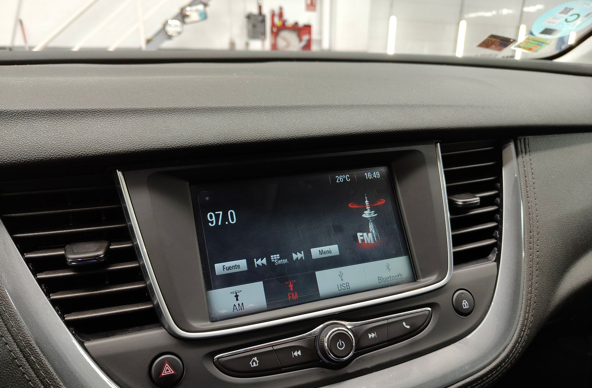 Opel Grandland 1.2 Turbo Design Line - foto 32