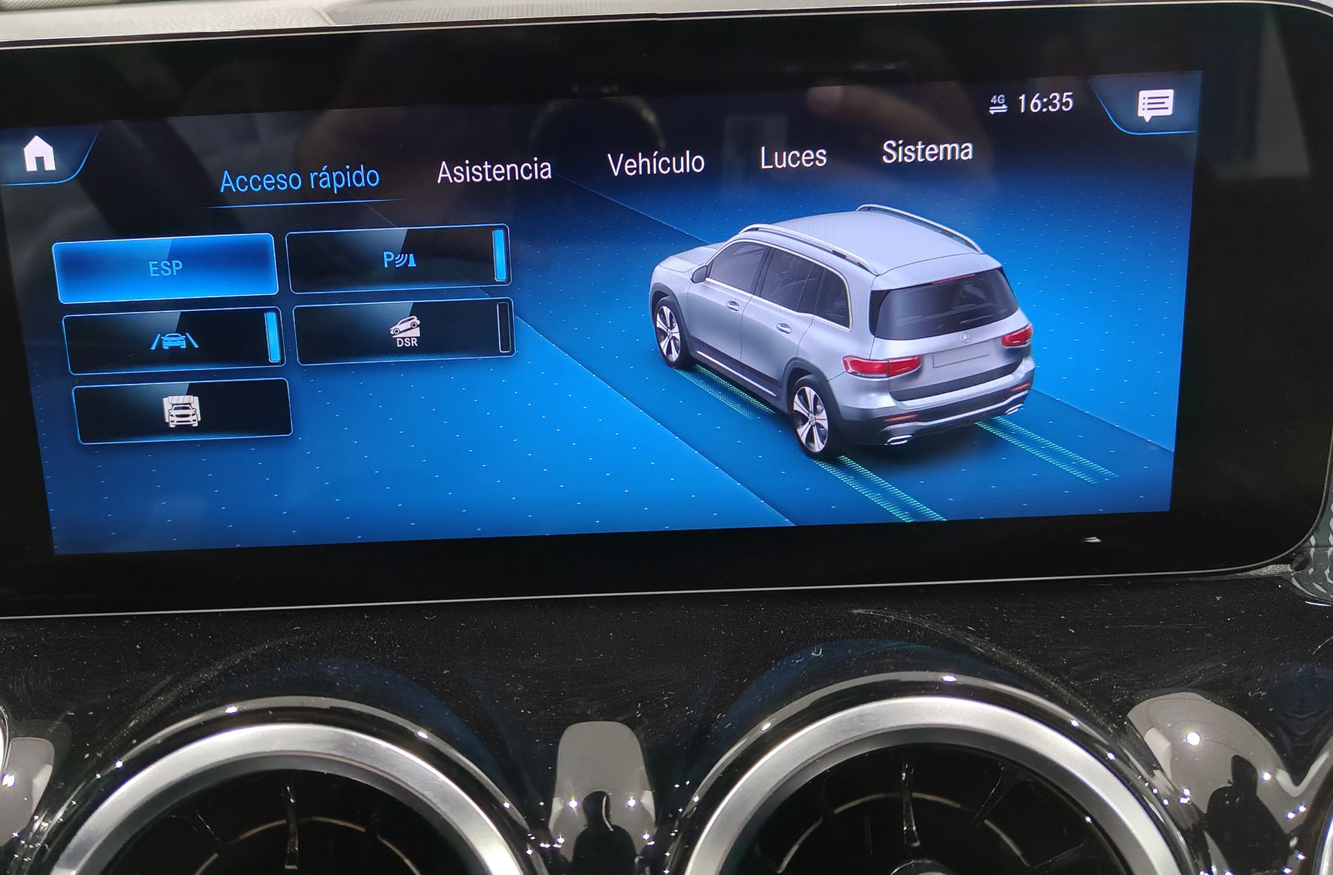 Mercedes-Benz GLB 220 D 4Matic DCT - foto 13