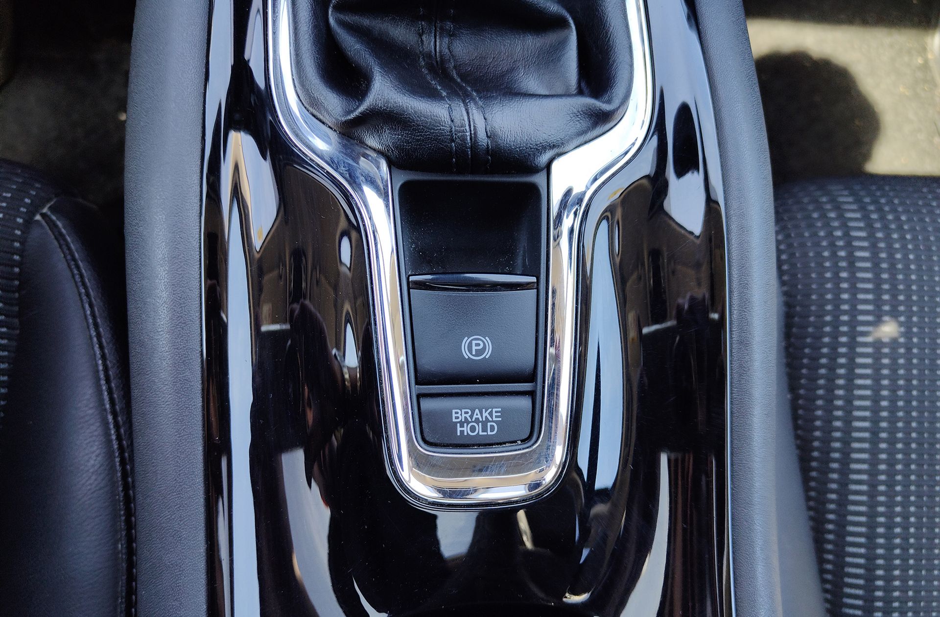 Honda HR-V 1.5 i-VTEC Executive - foto 36