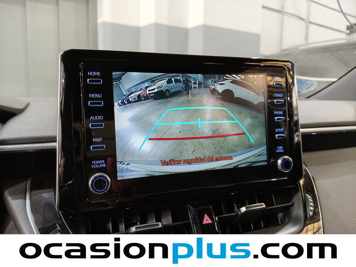 Equipamiento del Toyota Corolla Toyota Corolla Touring Sport 125H Style E-CVT (122 CV)