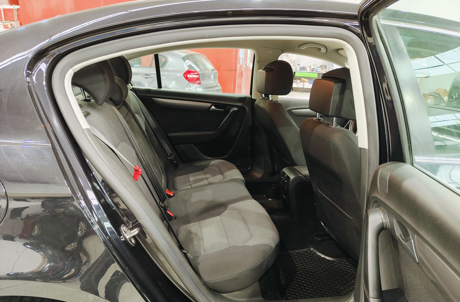 Volkswagen Passat Advance 1.6 TDI BMT - foto 17