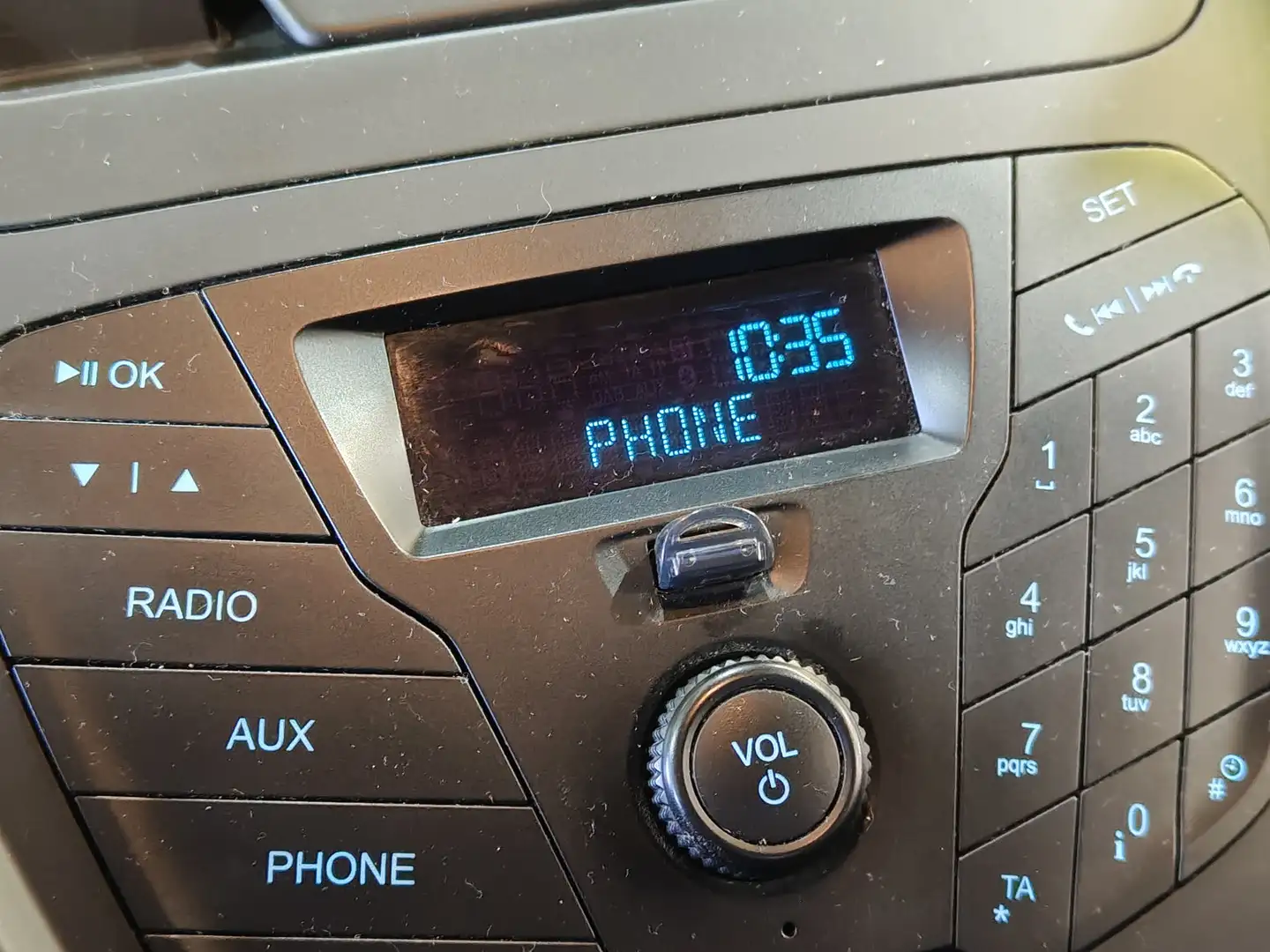 Foto Ford Transit Courier Ford Transit Courier Furgon 1.5 TDCI Trend (100 CV)