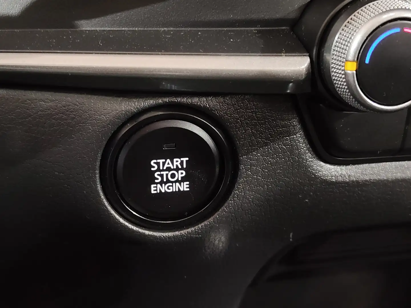 Foto Mazda CX-30 Mazda CX-30 e-SKY G MHEV Prime-line (140 CV)