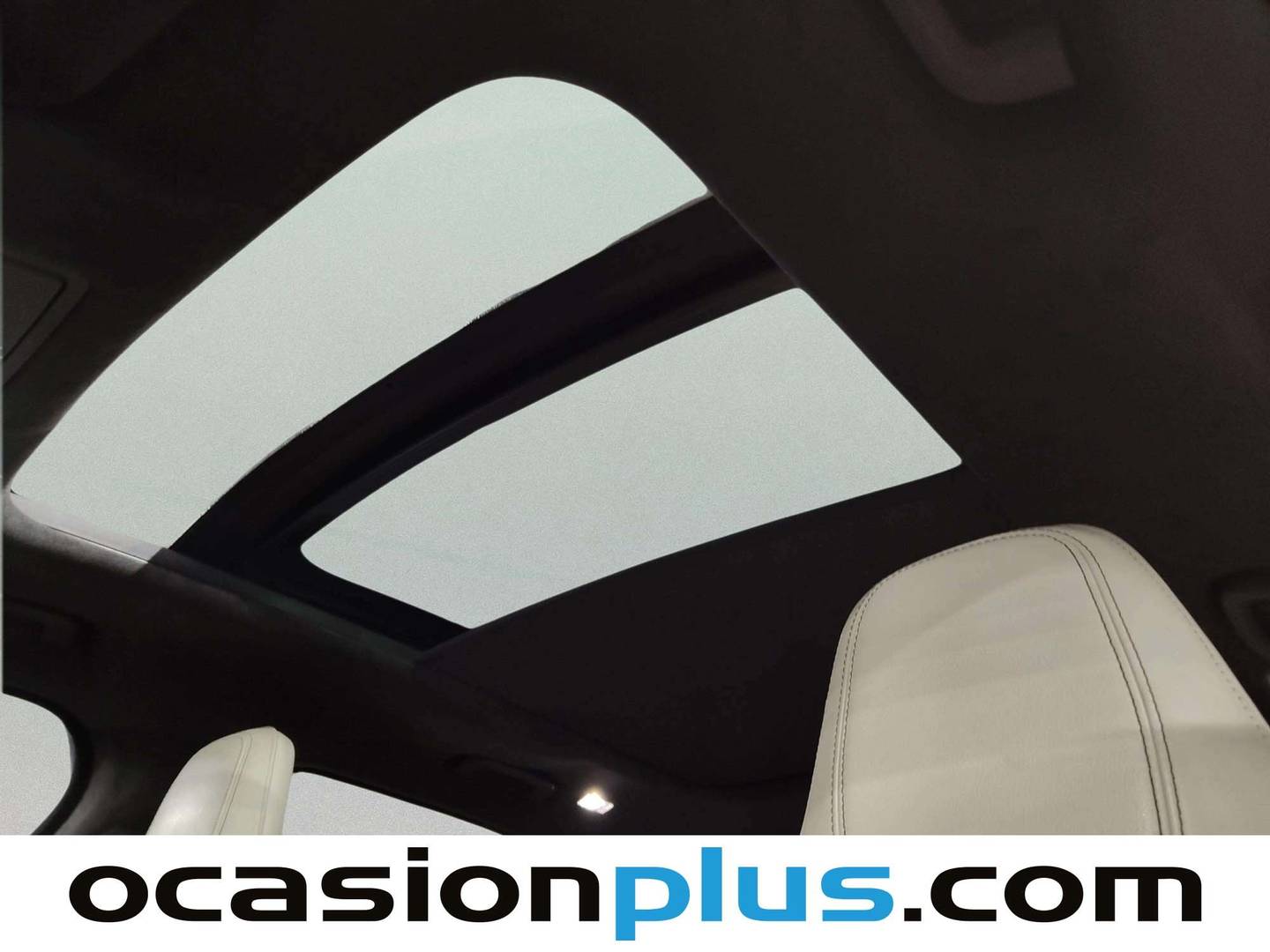 Foto Jaguar F-Pace Jaguar F-PACE 2.0T i4 R-Sport AWD Auto 221 kW (300 CV)