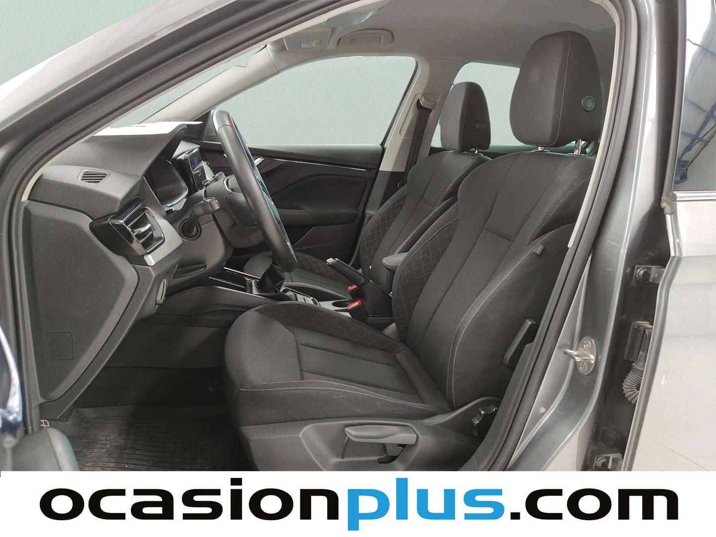 Foto asientos delanteros Skoda Kamiq Skoda Kamiq 1.0 TSI Ambition (110 CV)