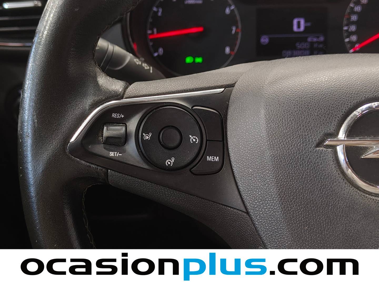Extras del Opel Crossland X Opel Crossland X 1.2 Design Line 120 Aniversario (110 CV)