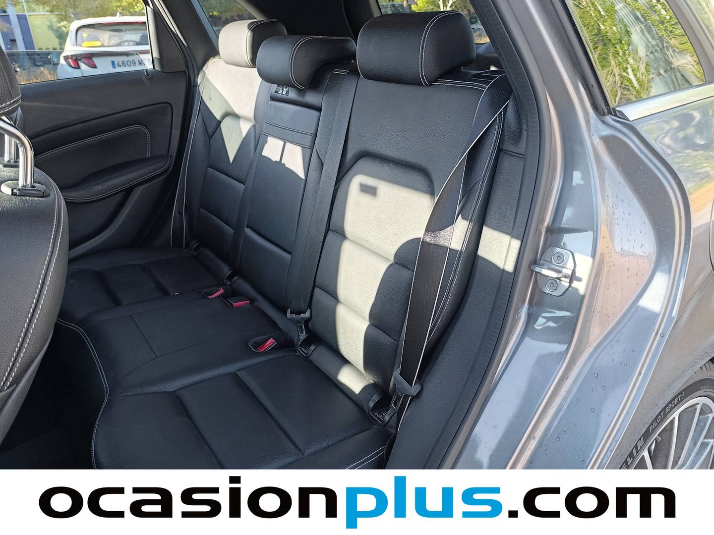 Foto asientos traseros Mercedes Clase B Mercedes Clase B 200 d (136 CV)
