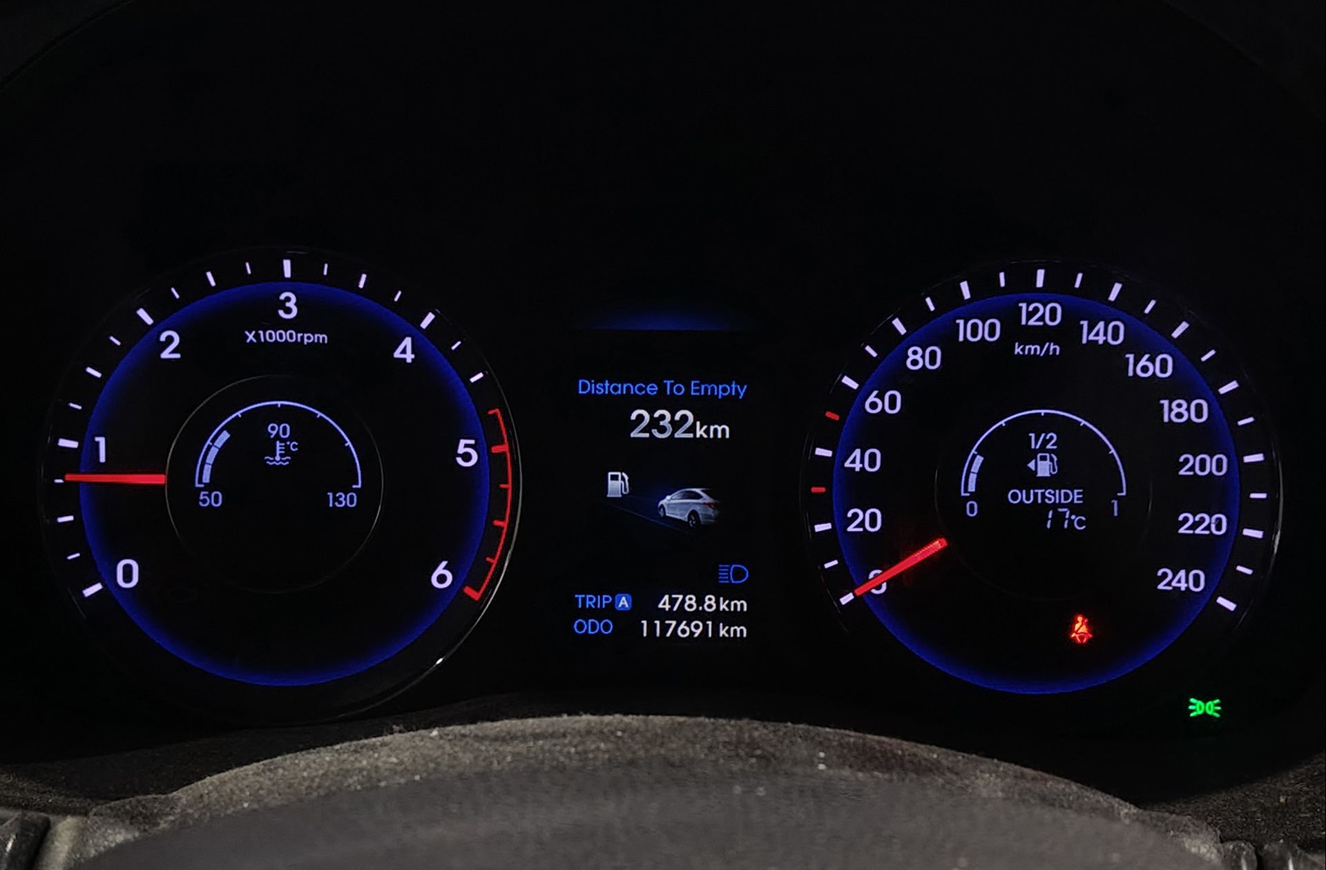 Hyundai i40 1.7 CRDi BlueDrive Tecno - foto 19