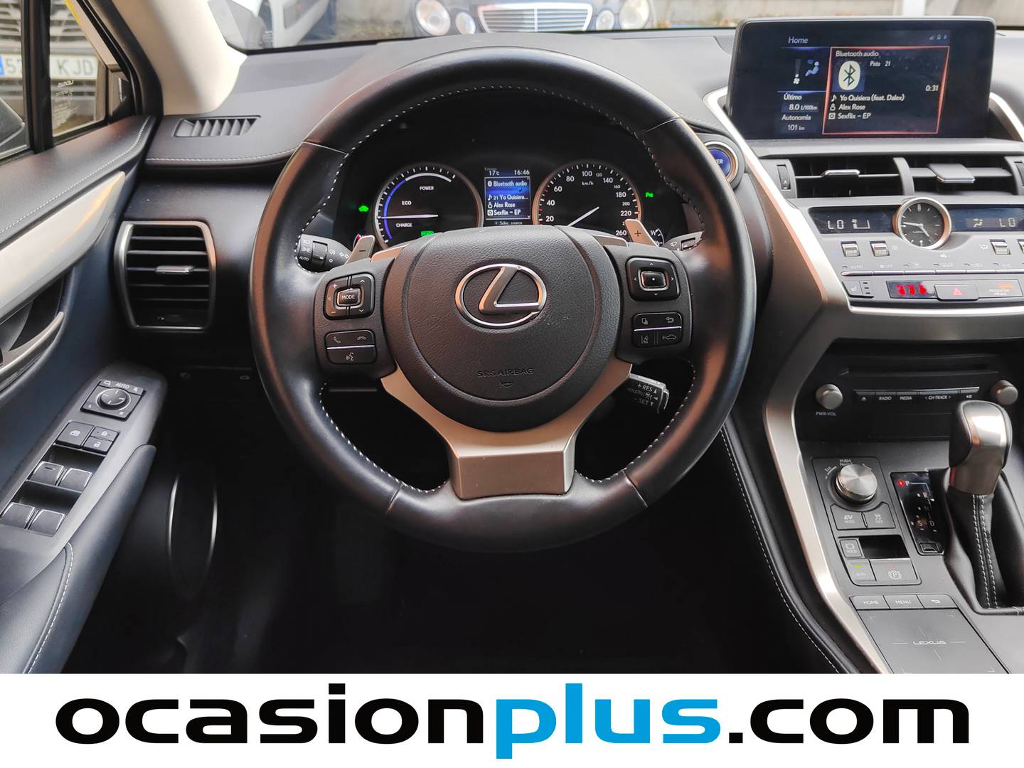 Foto Lexus NX Lexus NX 300h Premium 2WD (197 CV)