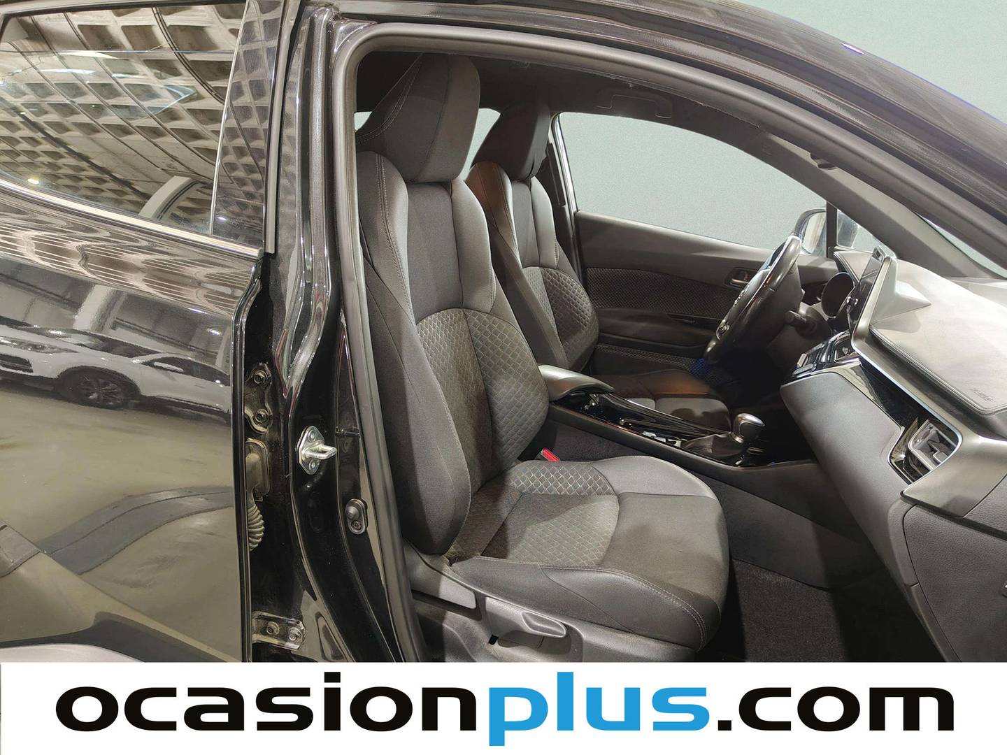 Toyota C-HR Toyota C-HR 1.8 125H Advance (122 CV) automático