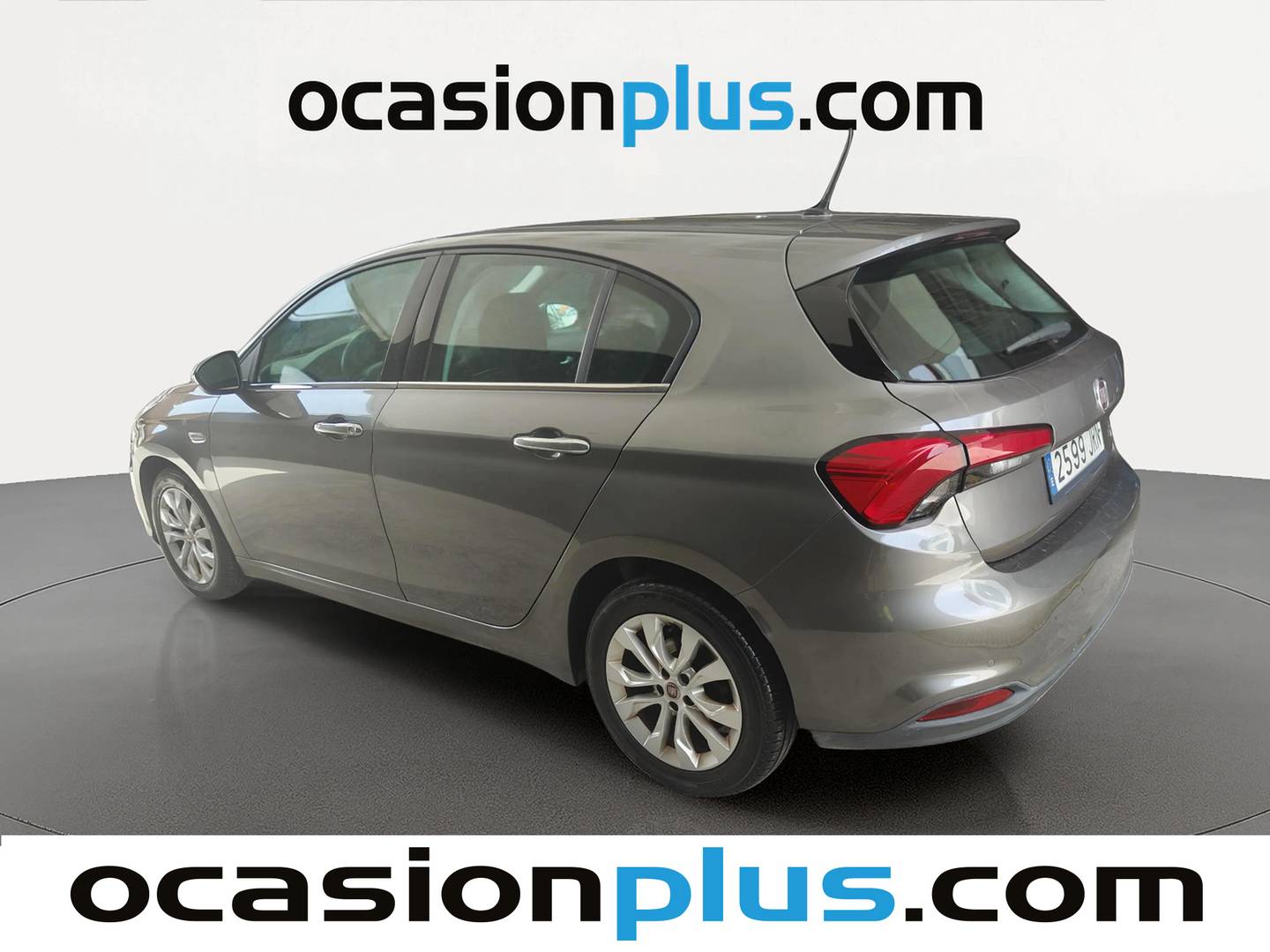 Foto trasera Fiat Tipo Fiat Tipo 1.4 Easy (95 CV) izquierda