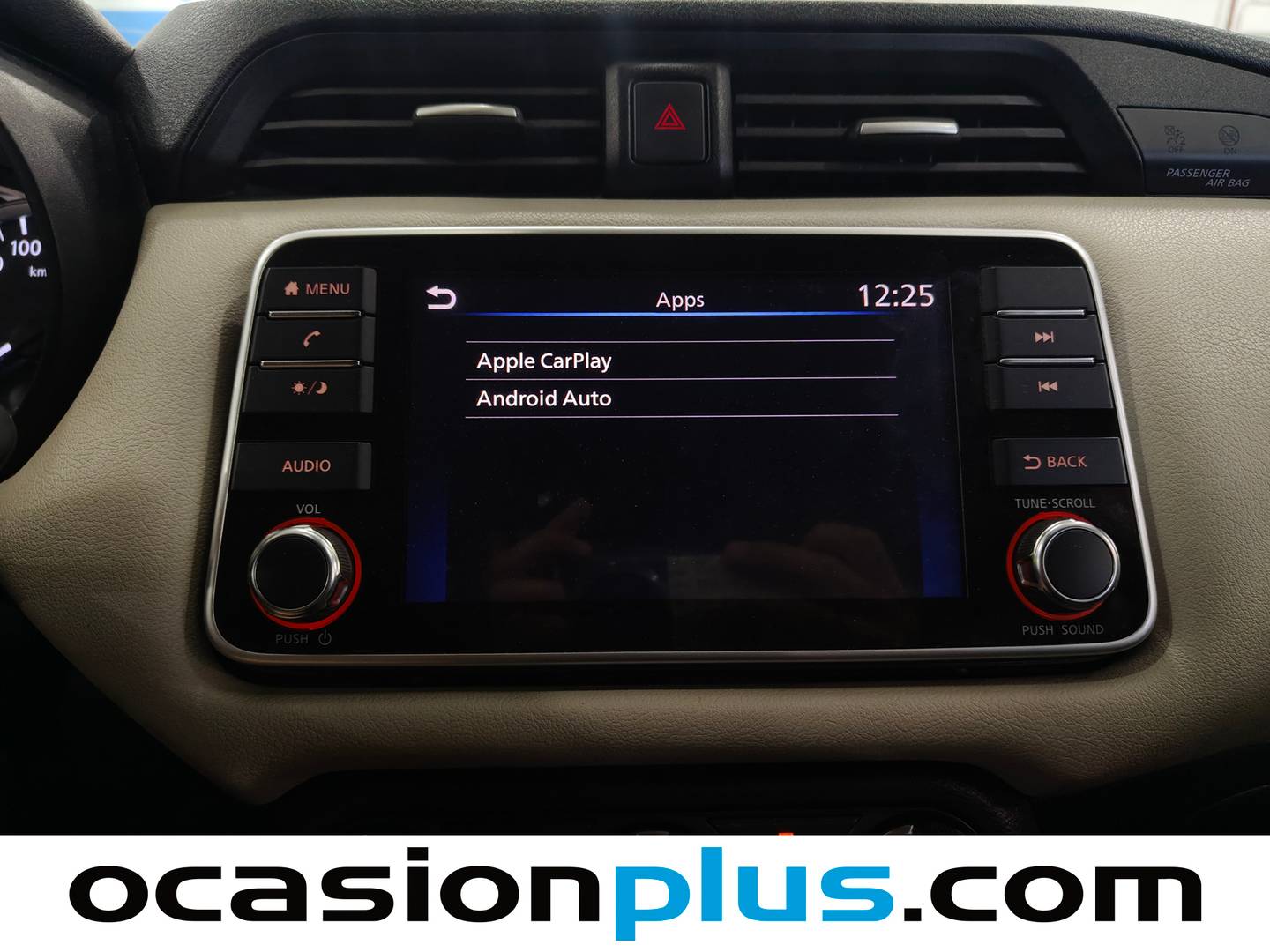 Extras y acabados del Nissan Micra Nissan Micra IG-T 100 Acenta  (100 CV)