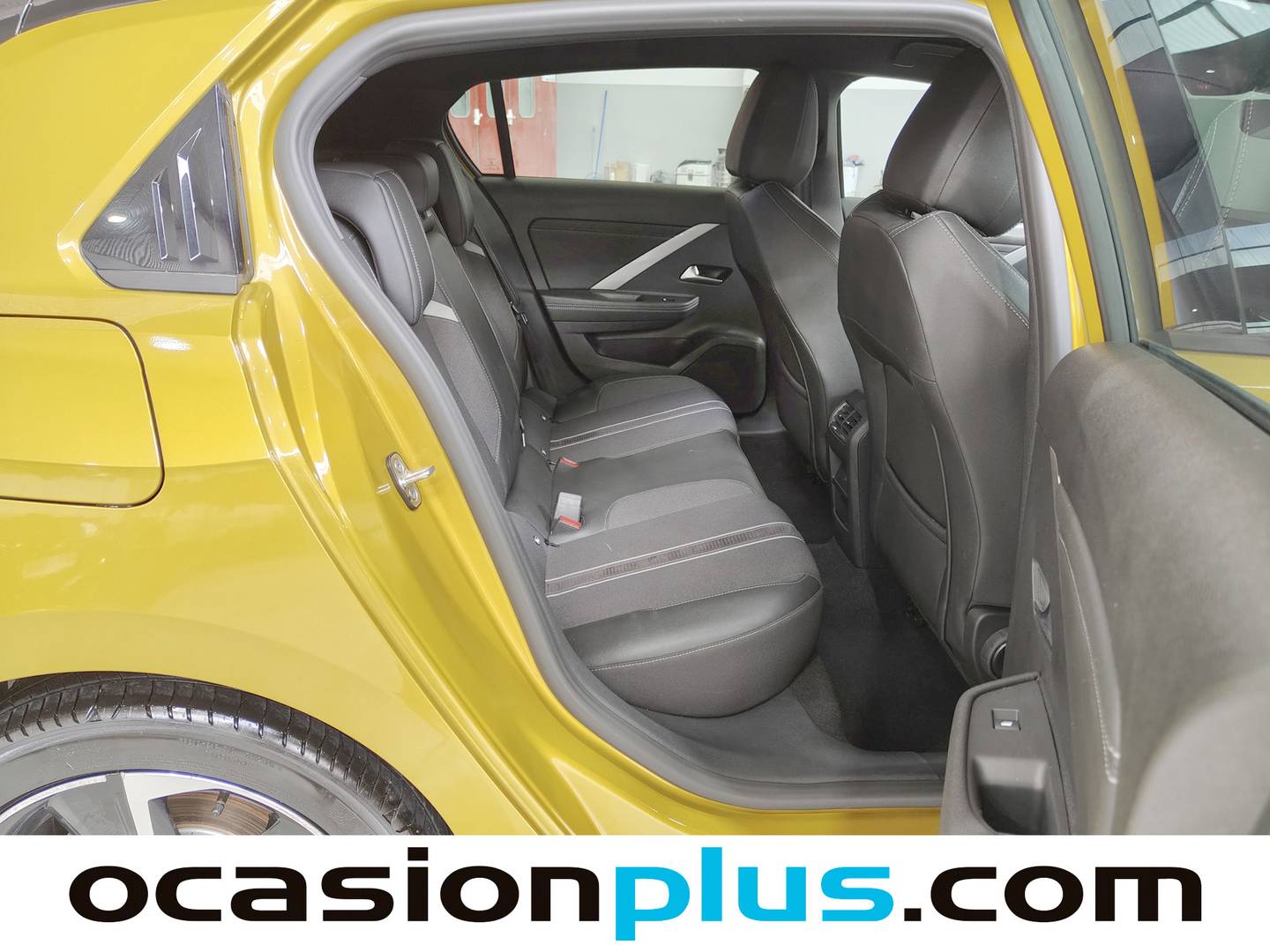 Foto Opel Astra Opel Astra 1.2 Turbo XHT GS (130 CV)