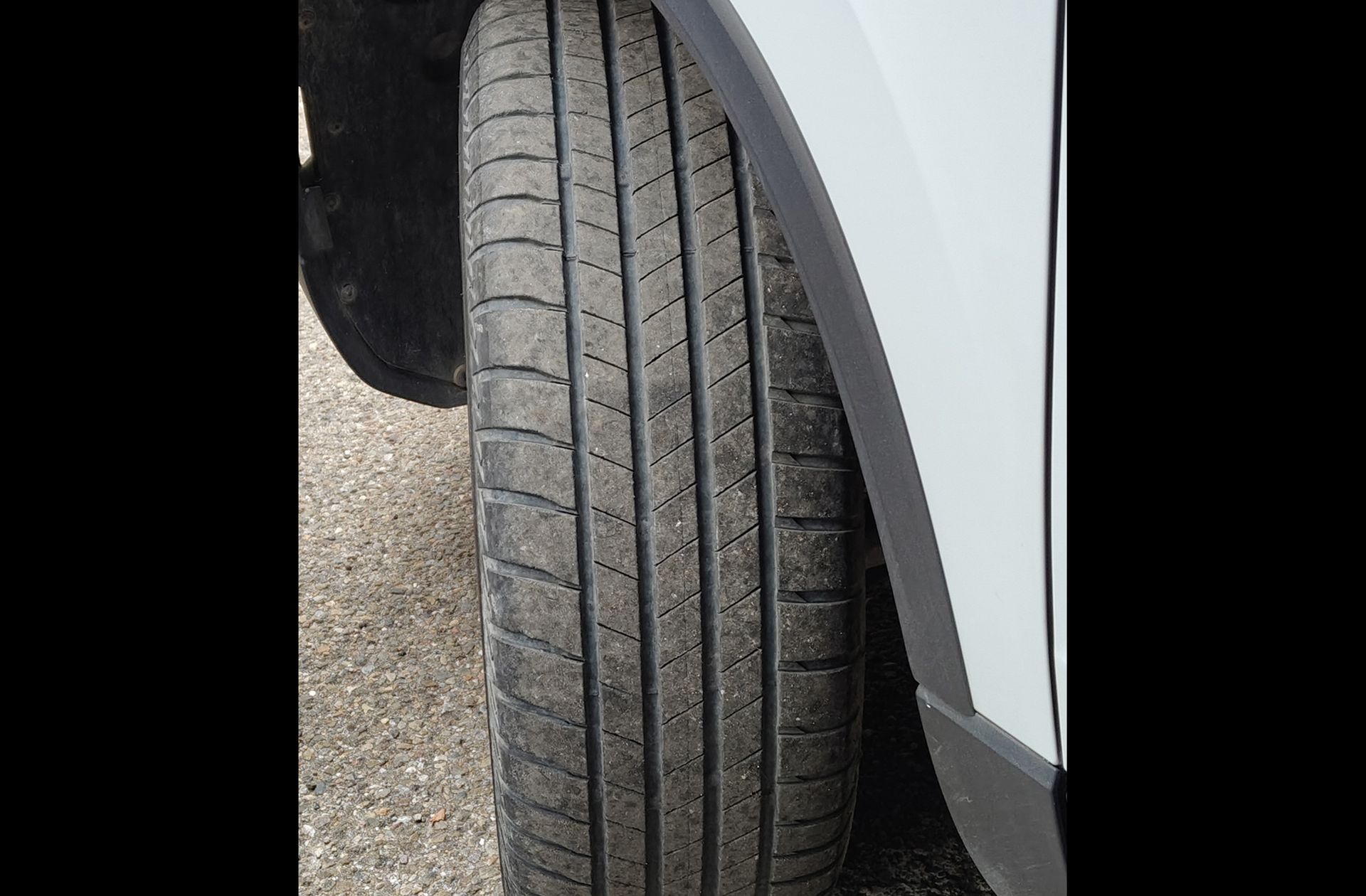 Škoda Karoq 2.0 TDI Selection - foto 31