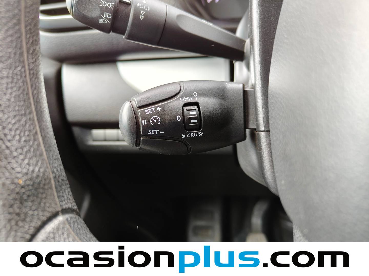 Equipamiento del Toyota Proace Verso Toyota Proace Verso 1.5D VX Shuttle L1 (120 CV) 9 Plazas