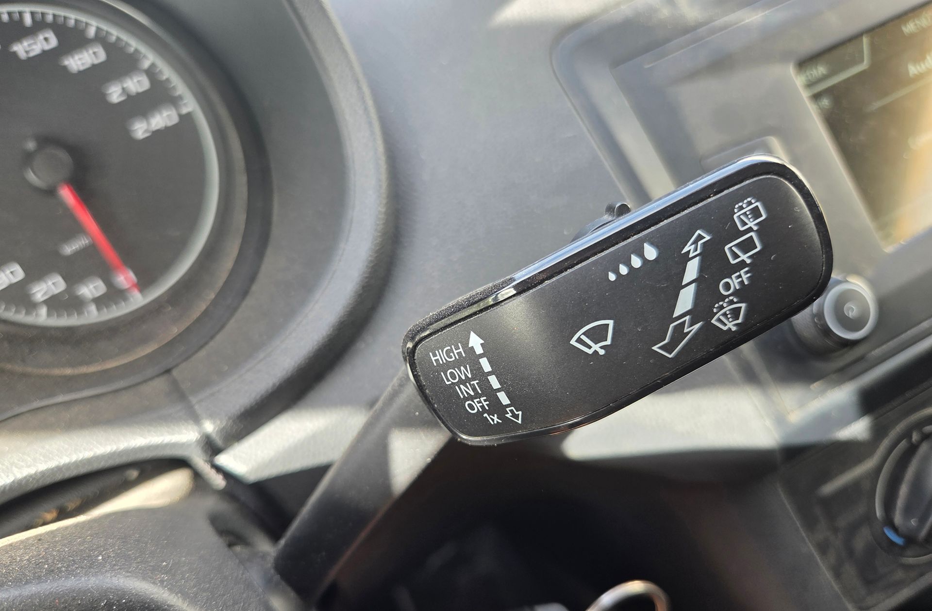 SEAT Ibiza Comercial 1.4 TDI Reference Plus - foto 19
