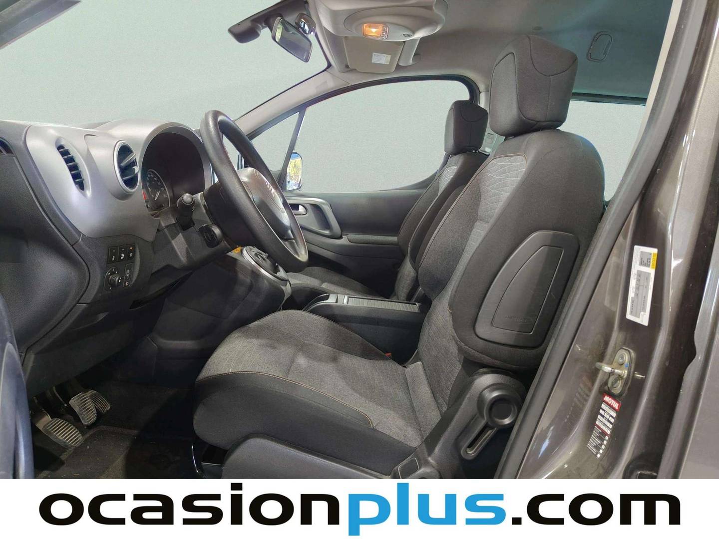 Foto asientos delanteros Citroën Berlingo Citroën Berlingo Multispace 20 Aniversario BlueHDi (120 CV)