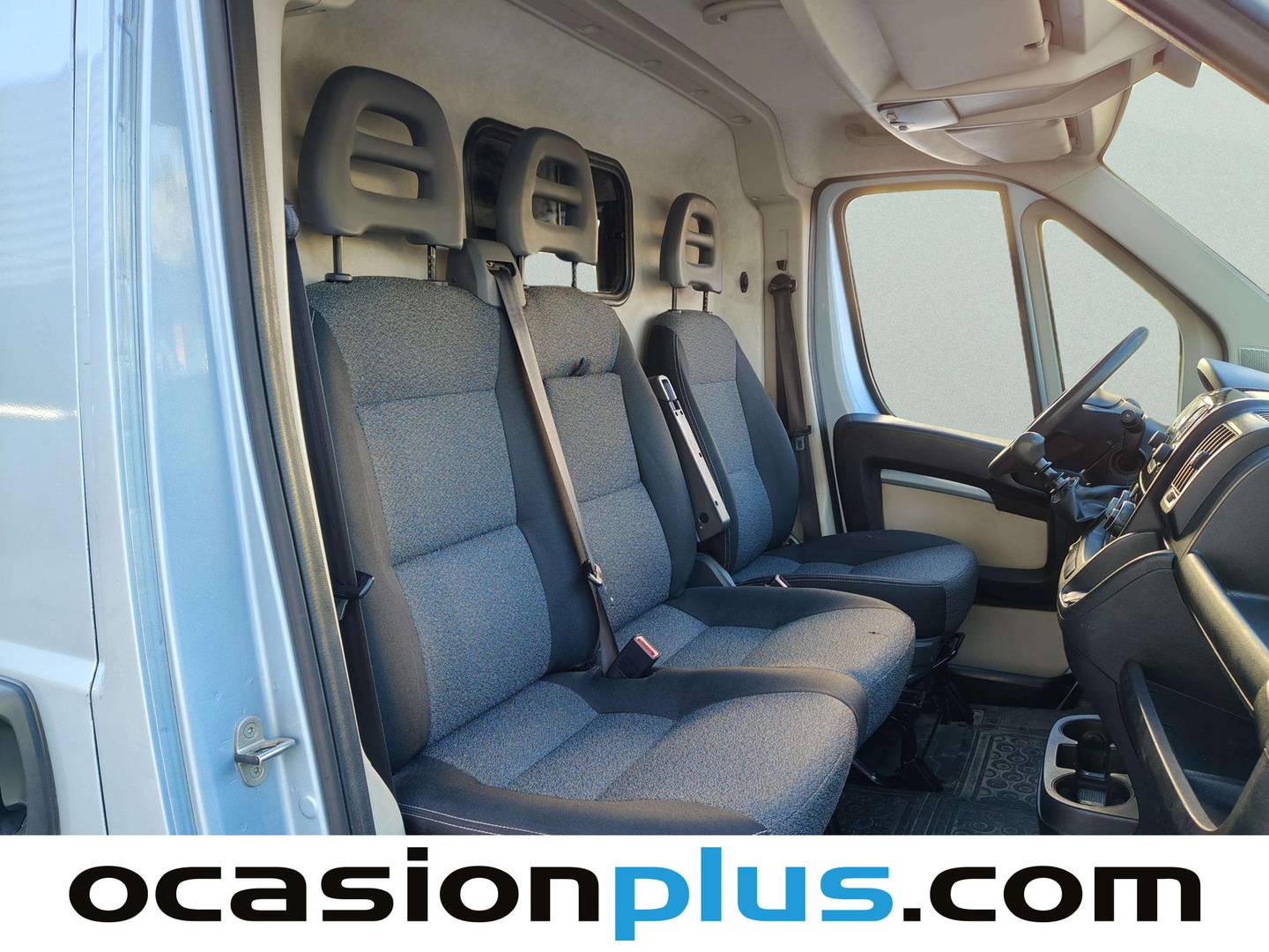 Foto Fiat Ducato FIAT Ducato 2.3 Multijet Furgón Medio Alto (130CV)