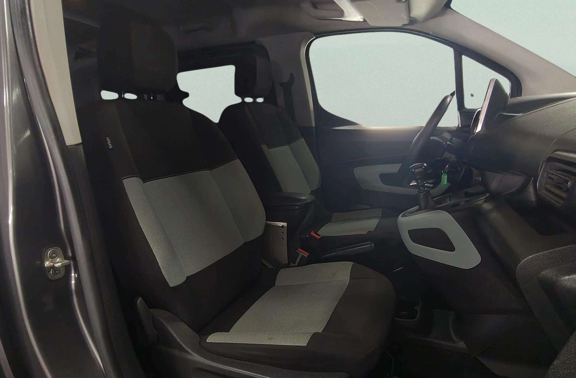 Citroën Berlingo Combi BlueHDi 130 Talla M Feel - foto 17
