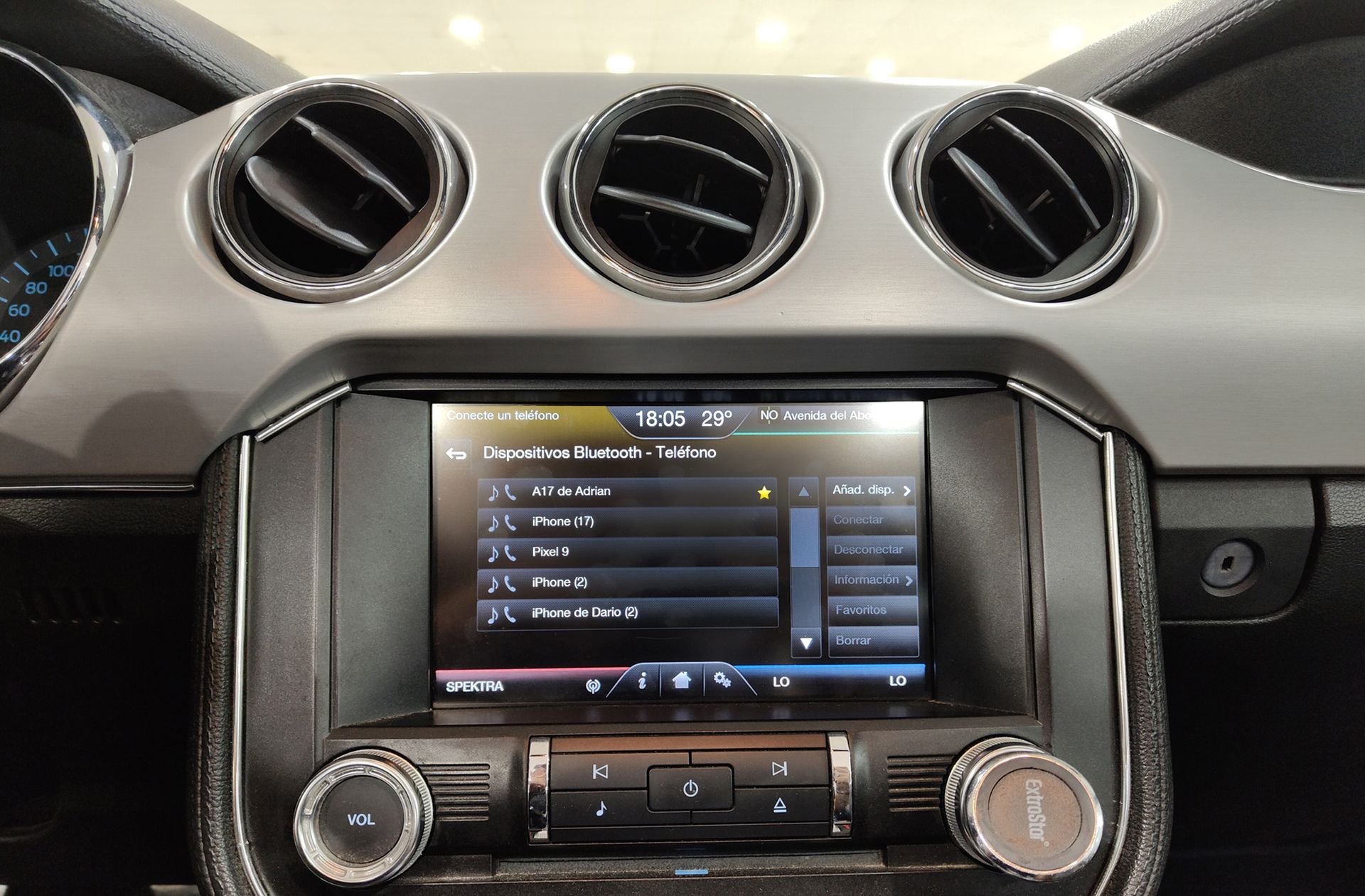 Ford Mustang 2.3 EcoBoost Convertible - foto 32