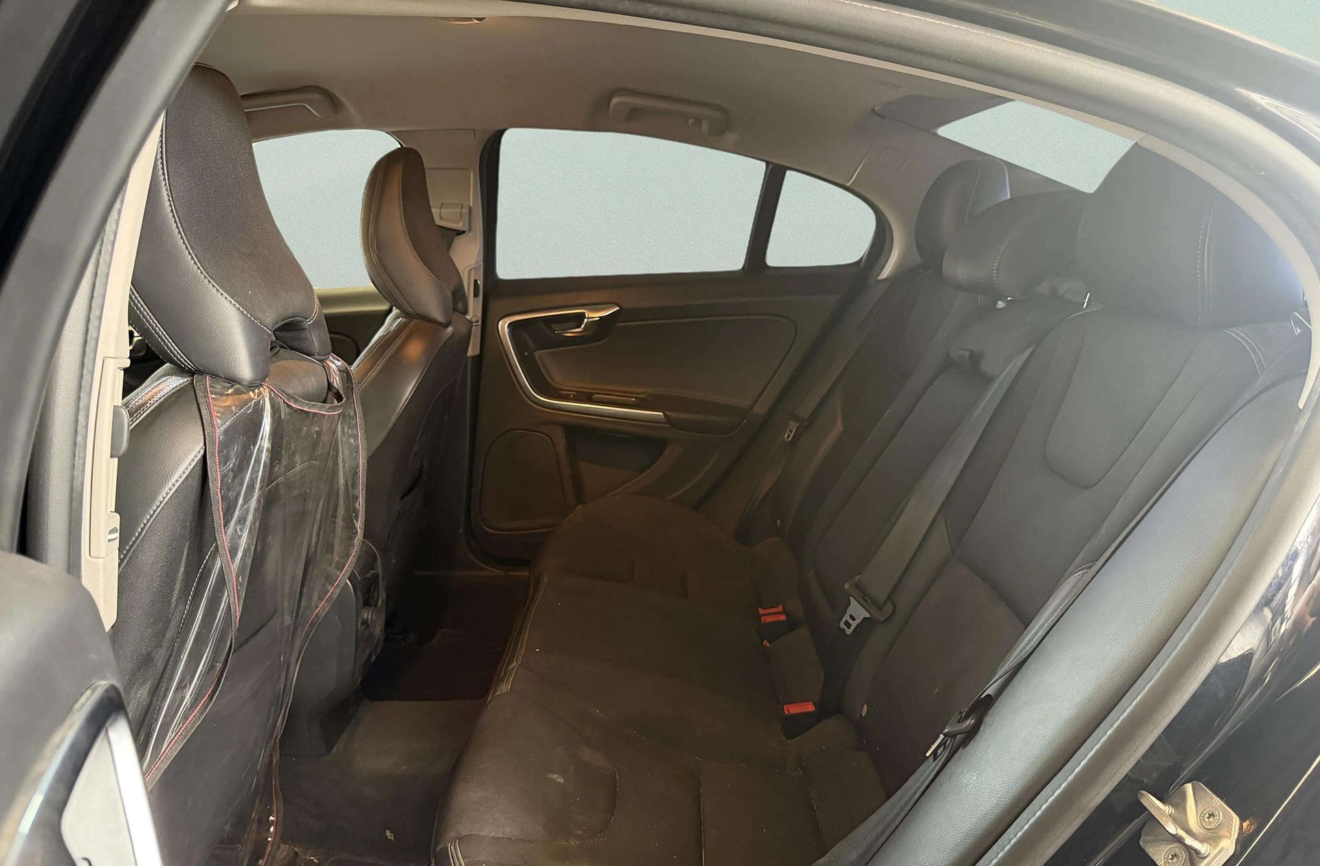 Volvo S60 D2 Momentum - foto 11