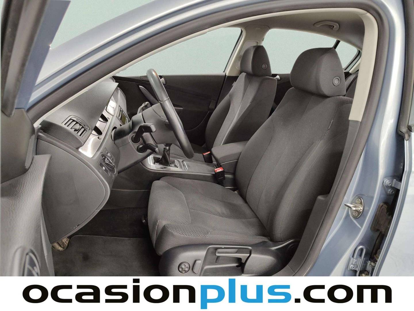 Foto asientos delanteros Volkswagen Passat Volkswagen Passat 2.0 TDI DPF Edition Plus (110 CV)