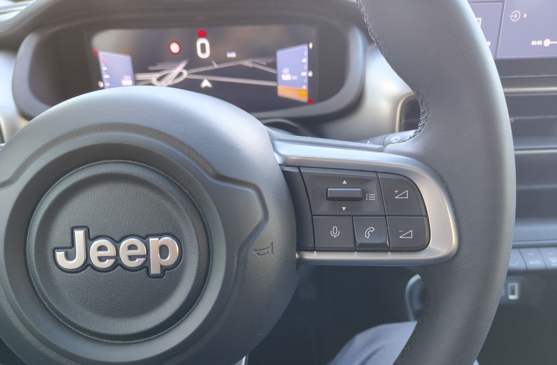 Jeep Avenger 1.2 G Summit - foto 29
