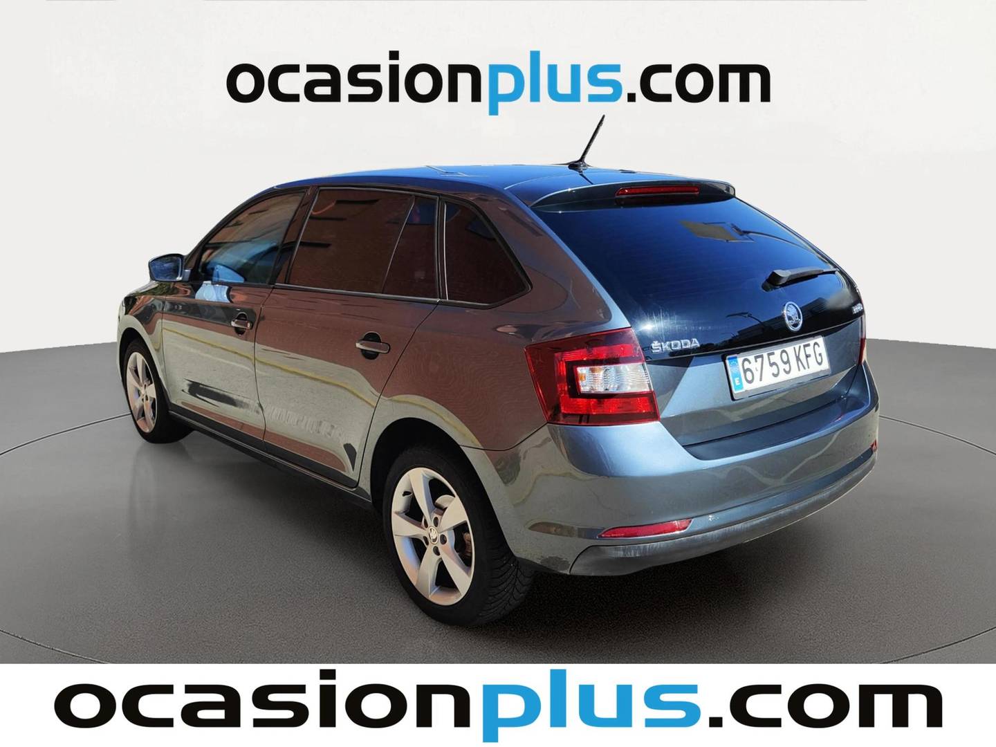 Foto trasera Skoda Spaceback Skoda Spaceback 1.4 TDI CR Like (90 CV) izquierda