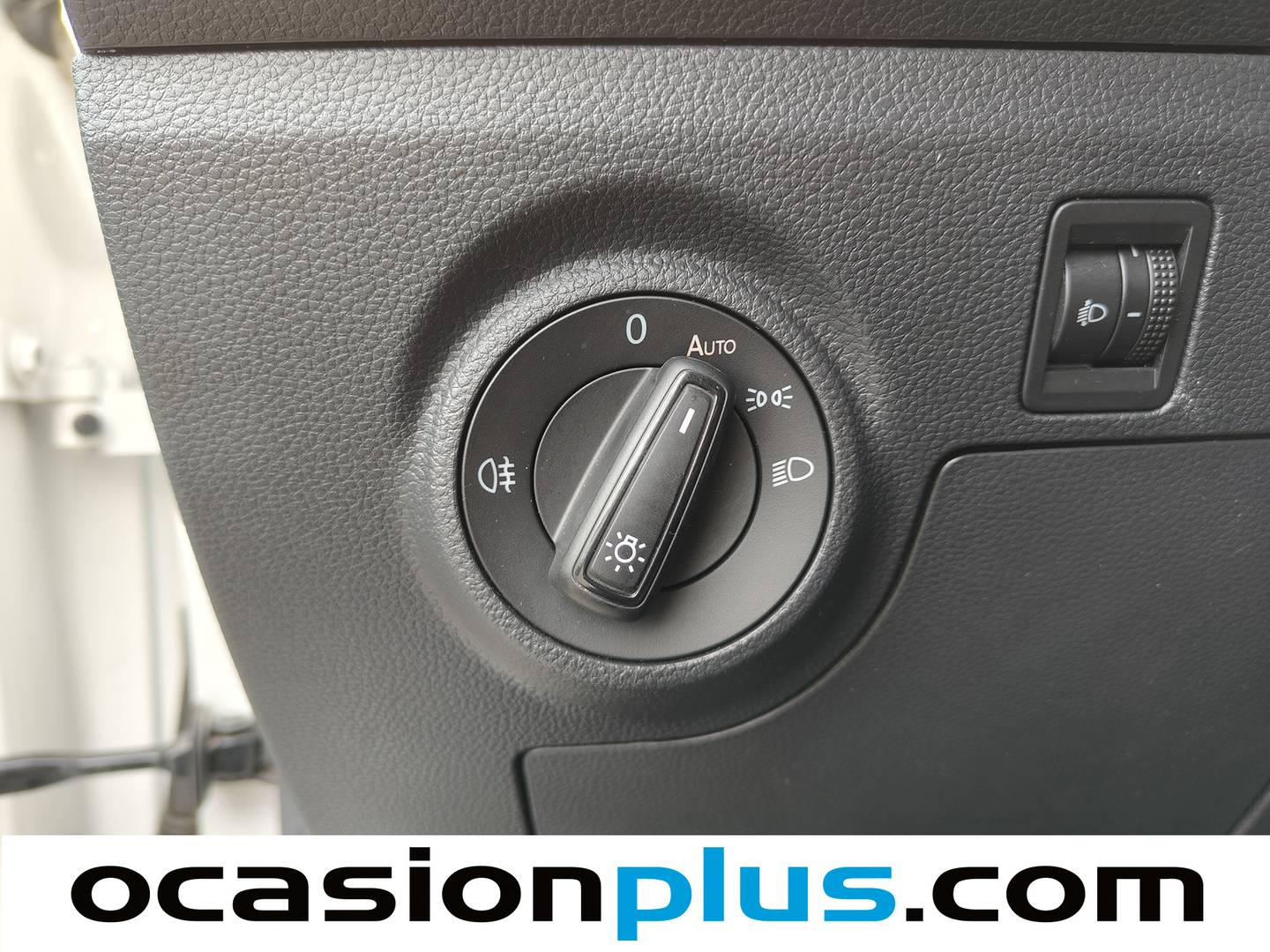 Seat Arona Seat Arona 1.6 TDI Reference Plus S&S (95 CV) manual