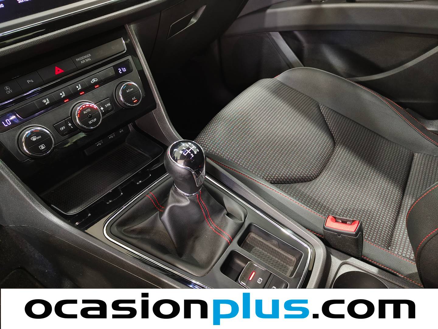 Seat León Seat León ST 2.0 TDI S&S FR (184 CV) de segunda mano