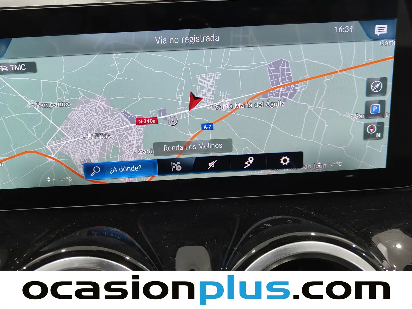 Foto Mercedes GLB Mercedes-Benz GLB 220 D 4Matic DCT (190 CV)