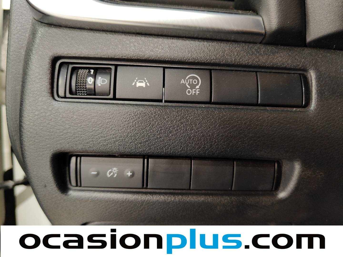 Accesorios del Nissan QASHQAI Nissan Qashqai DIG-T 140 mHEV Acenta 4x2 (140 CV)