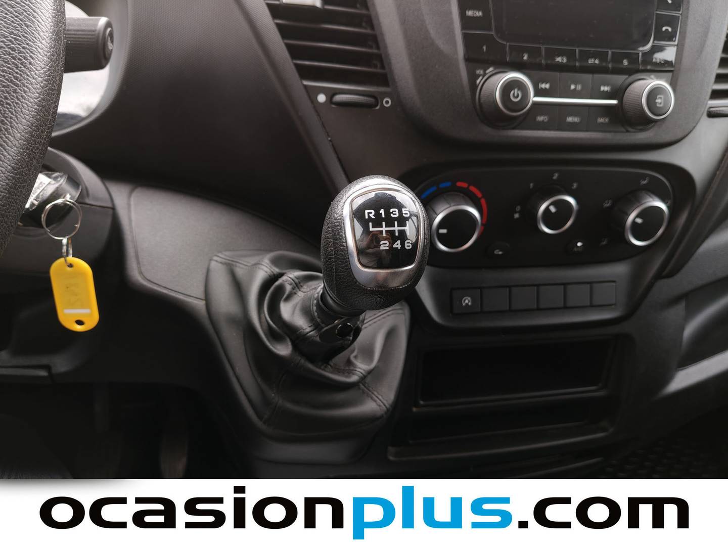 Iveco Daily Iveco Daily 35S 16 V 3520L/H2 (156 CV) 3 Plazas de segunda mano