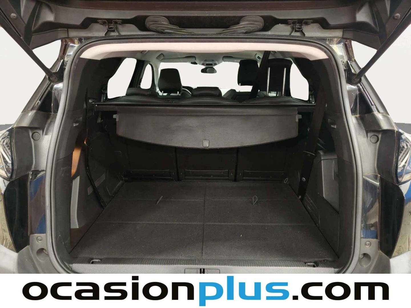 Foto asientos delanteros Peugeot 5008 Peugeot 5008 BlueHDI 130 S&S Allure Pack EAT8 (130 CV)