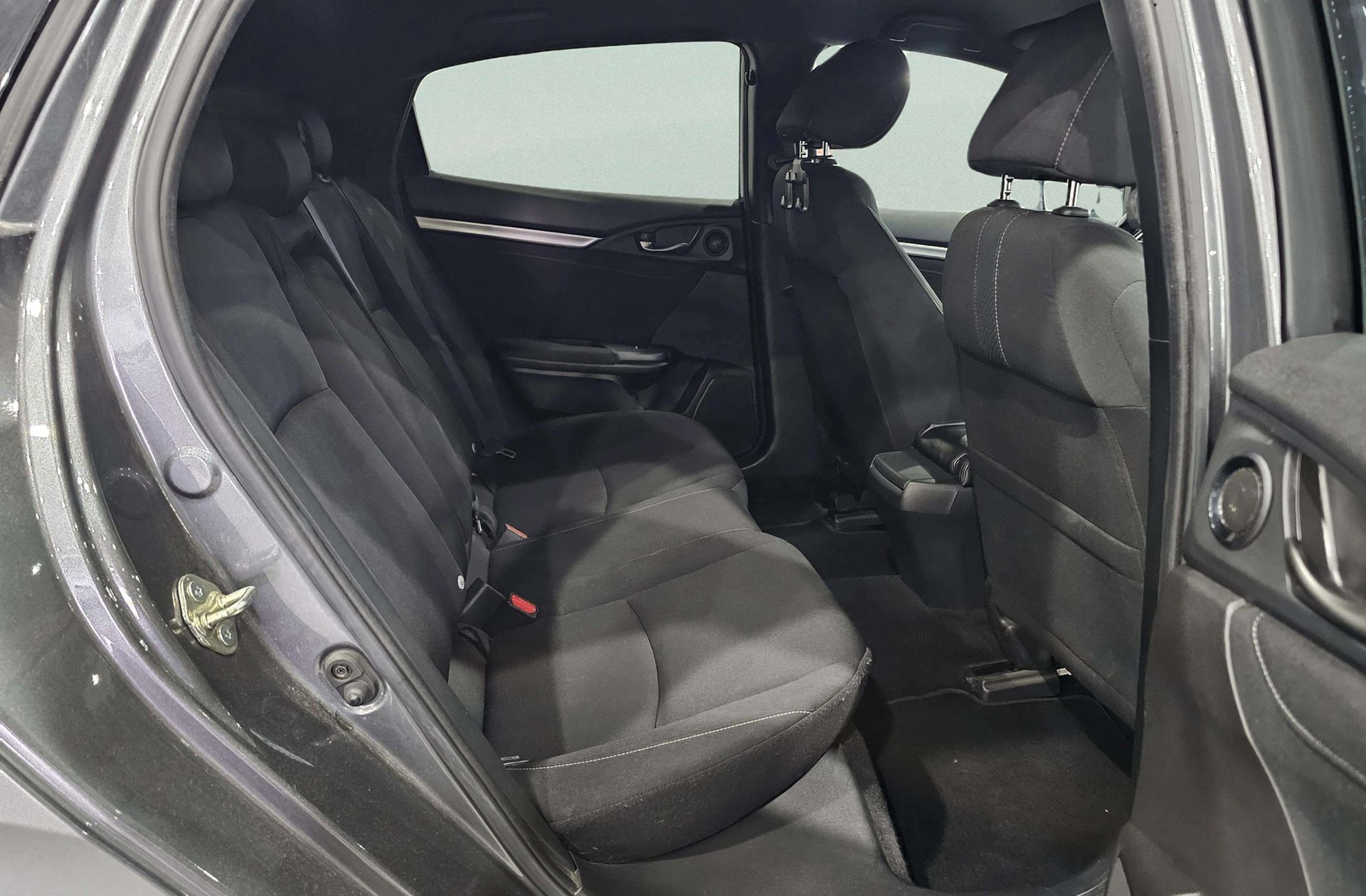 Honda Civic 1.0 I-VTEC Turbo Elegance Navi - foto 18