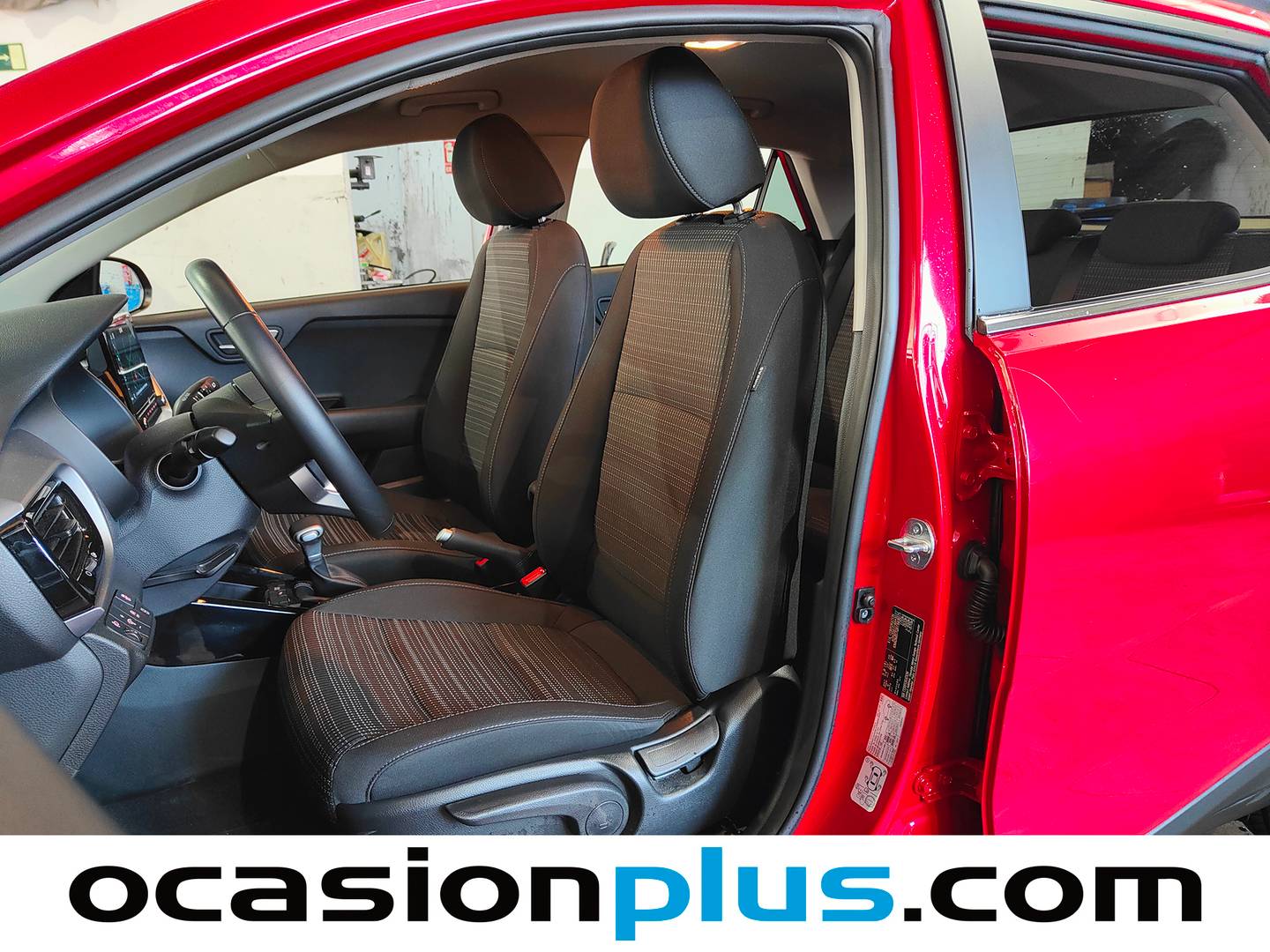 Foto asientos delanteros KIA Stonic Kia Stonic 1.0 T-GDi MHEV Drive DCT (120 CV)