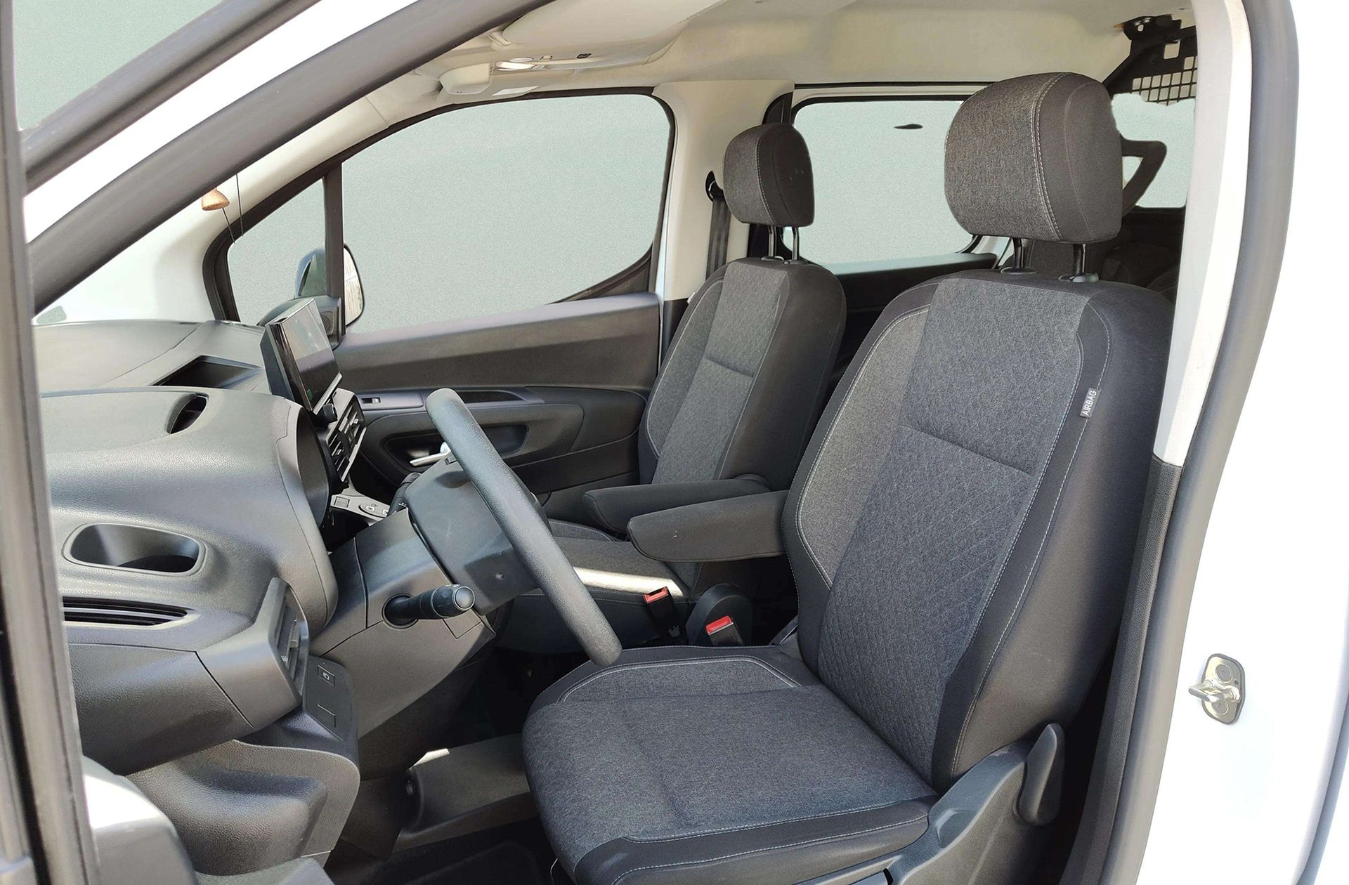 Opel Combo 1.5 Td - foto 11