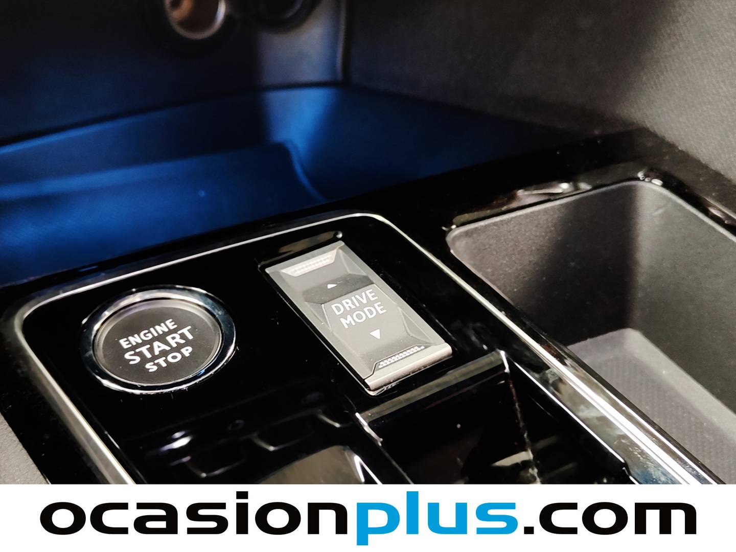 Foto Peugeot 3008 Hybrid Peugeot 3008 Hybrid GT eDCS6 (145 CV)