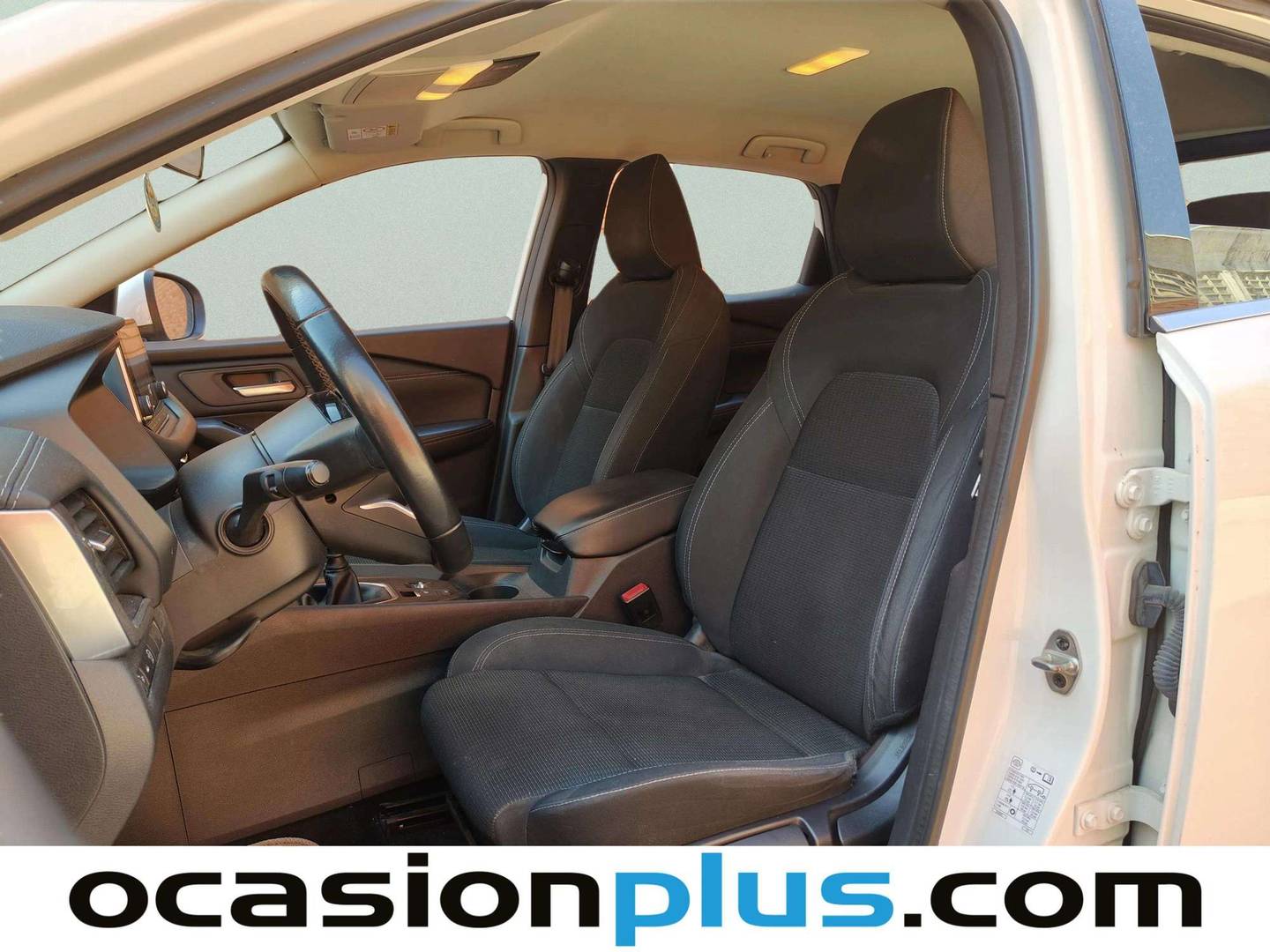 Foto asientos delanteros Nissan QASHQAI Nissan Qashqai DIG-T 140 mHEV Acenta 4x2 (140 CV)