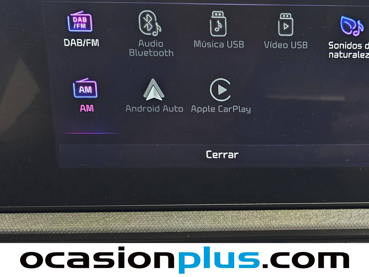 Equipamiento del KIA Stonic KIA Stonic 1.0 T-GDi MHEV Concept (115 CV)