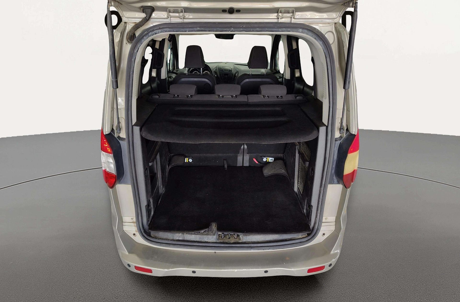 Ford Tourneo Courier 1.0 EcoBoost Titanium - foto 12