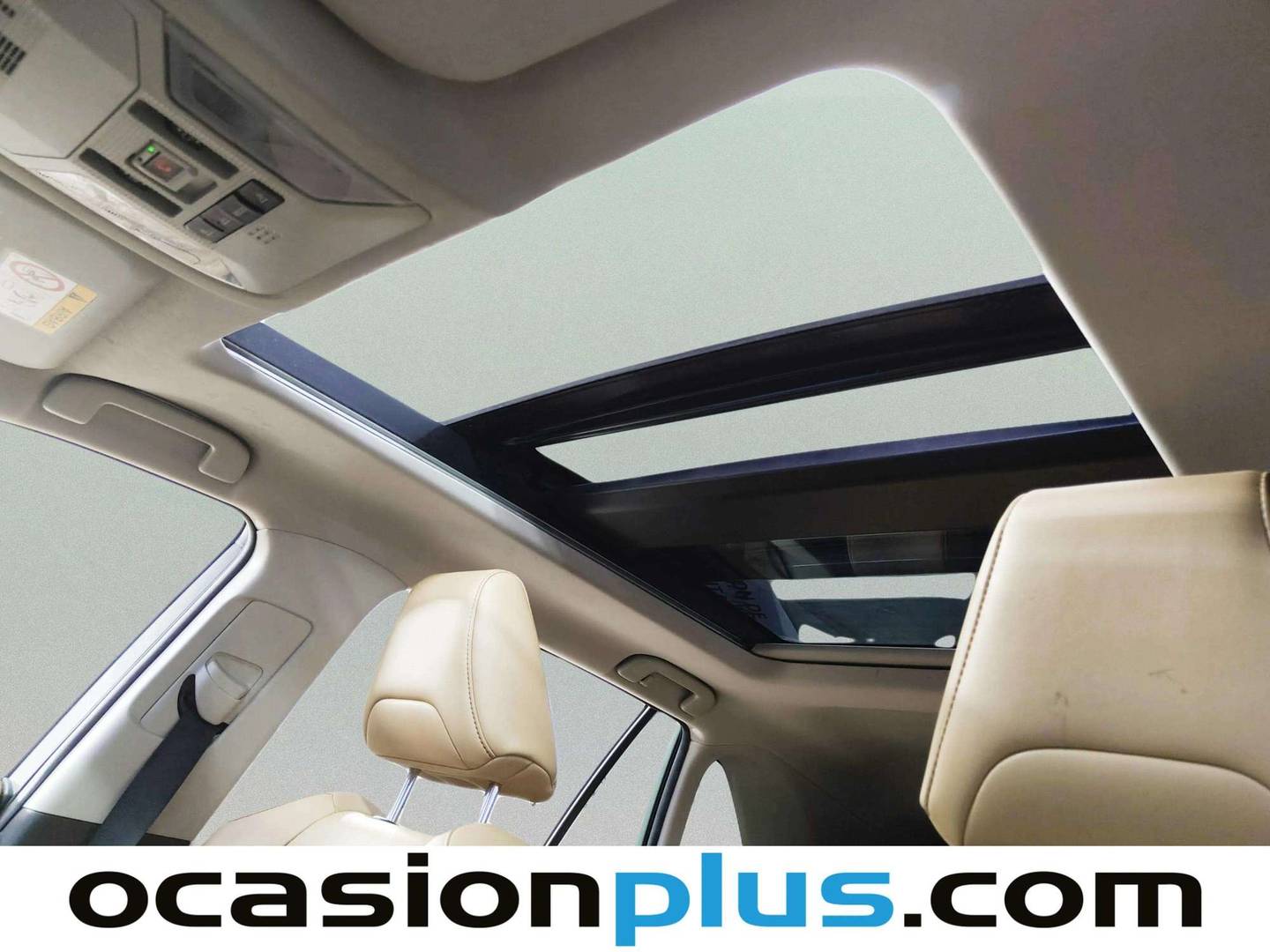 Extras y acabados del Toyota Rav4 Toyota Rav4 2.5l hybrid Luxury 4WD (222 CV)