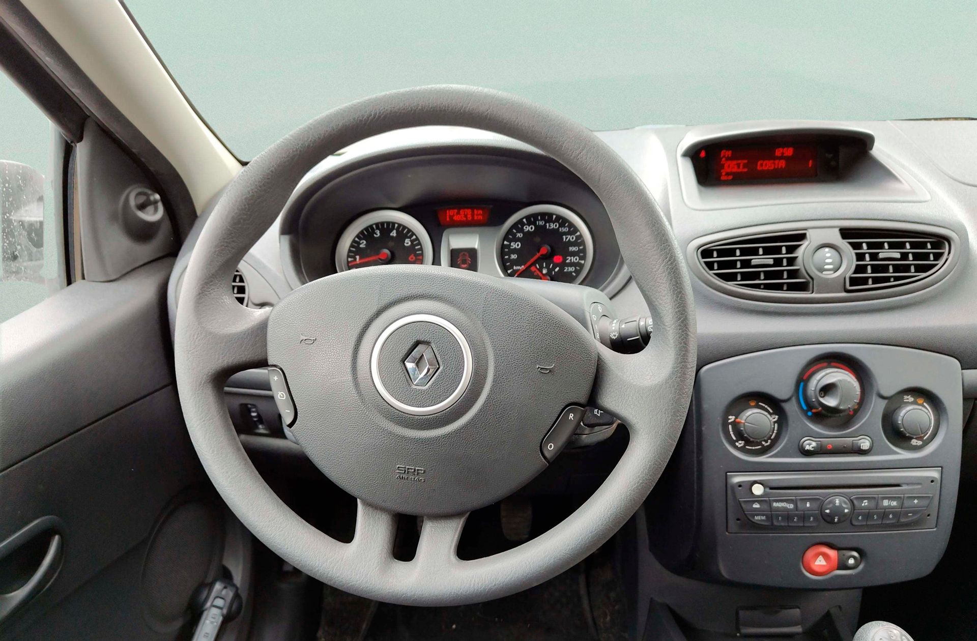 Renault Clio 1.2 Authentique eco2 - foto 17