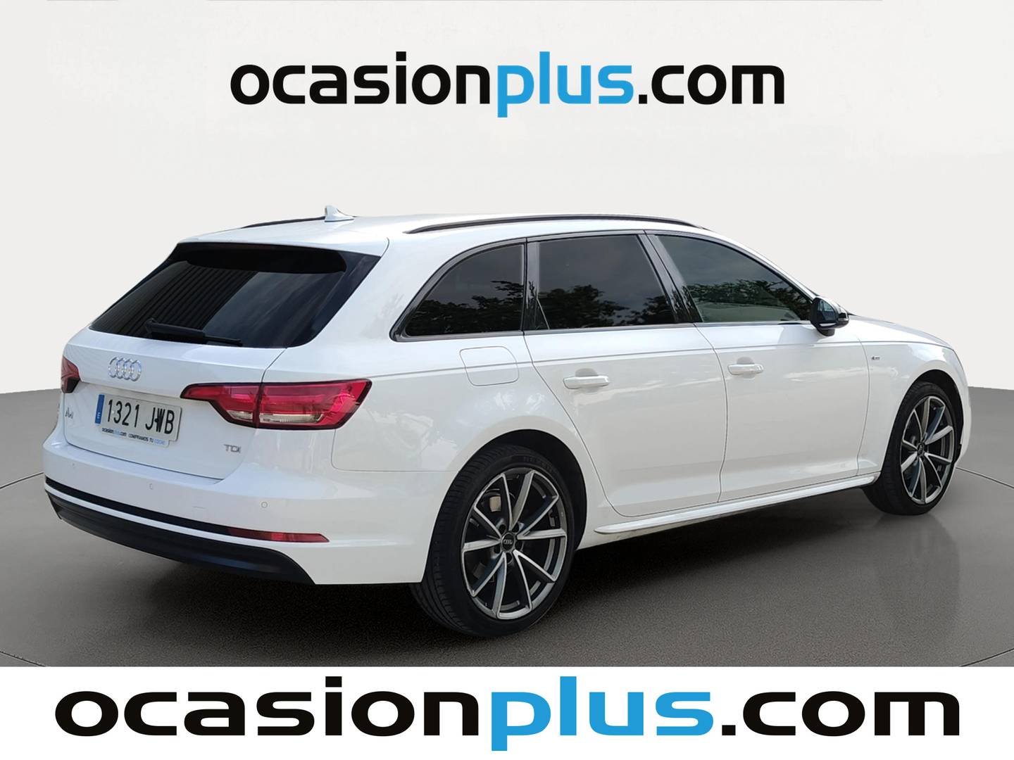 Foto trasera Audi A4 Audi A4 Avant Black line edition 2.0 TDI (150 CV) derecha