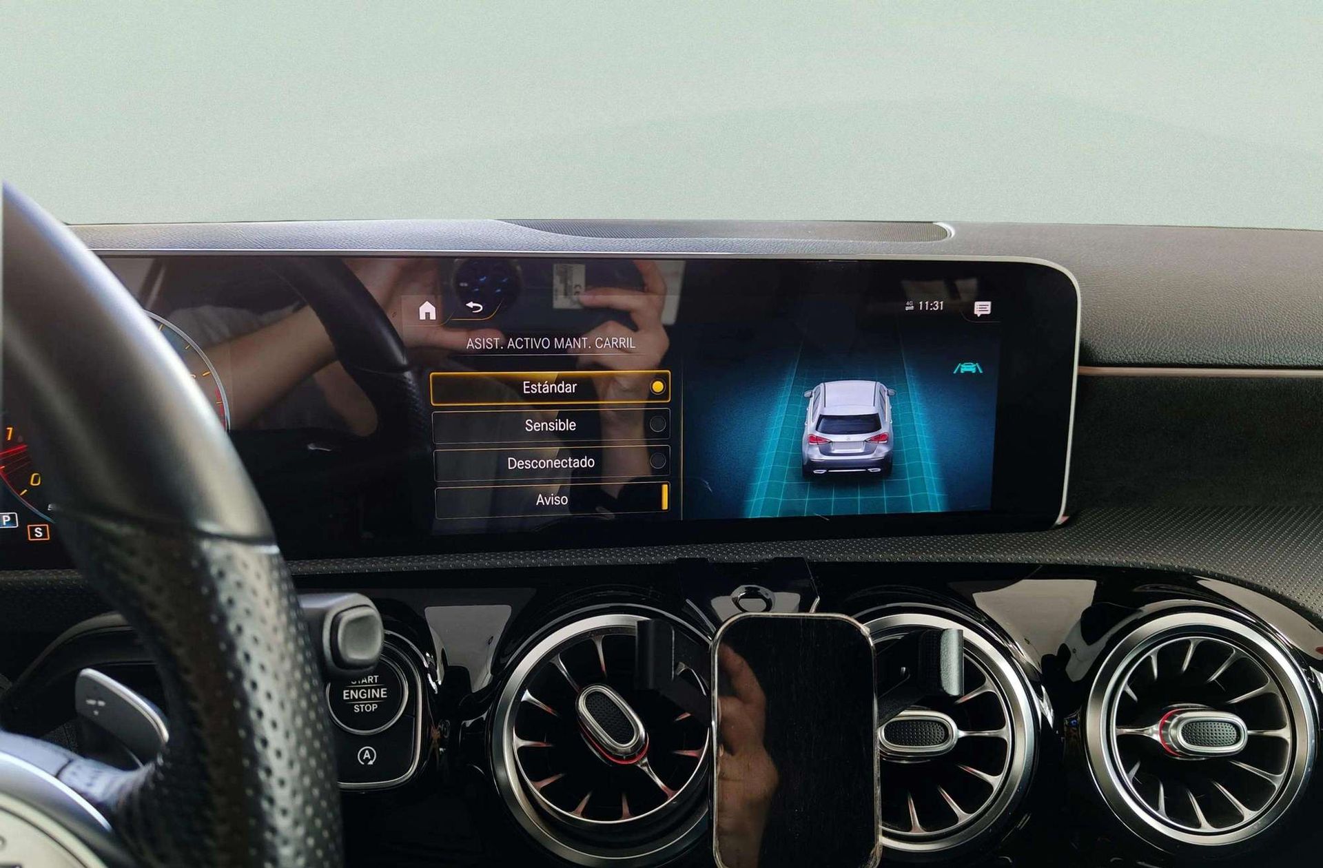 Mercedes-Benz Clase A 220 Pack AMG - foto 18