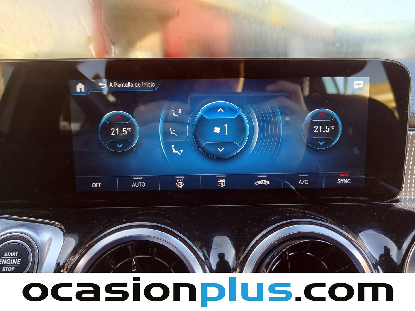 Foto Mercedes GLB Mercedes-Benz GLB 220 D 4Matic  (190 CV)