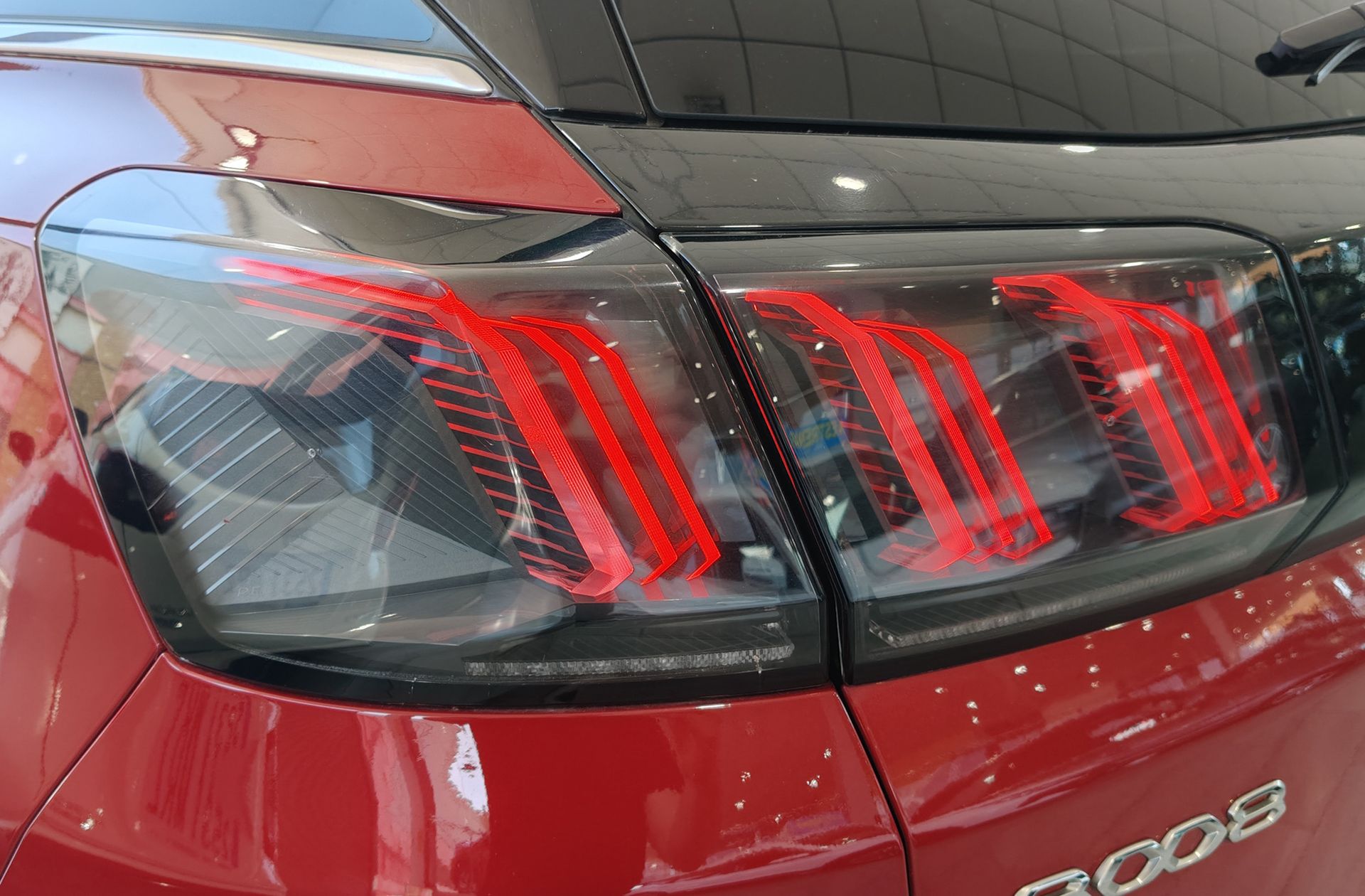 Peugeot 3008 PureTech 130 GT - foto 17