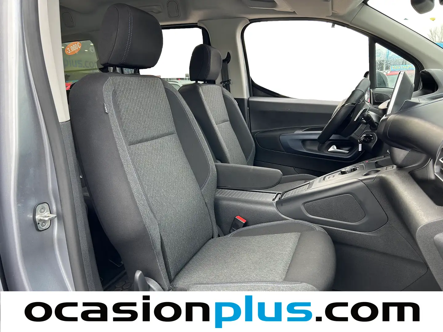 Foto Peugeot Rifter Peugeot Rifter PureTech 130 S&S Allure Pack Long EAT8 (130 CV) 7 Plazas