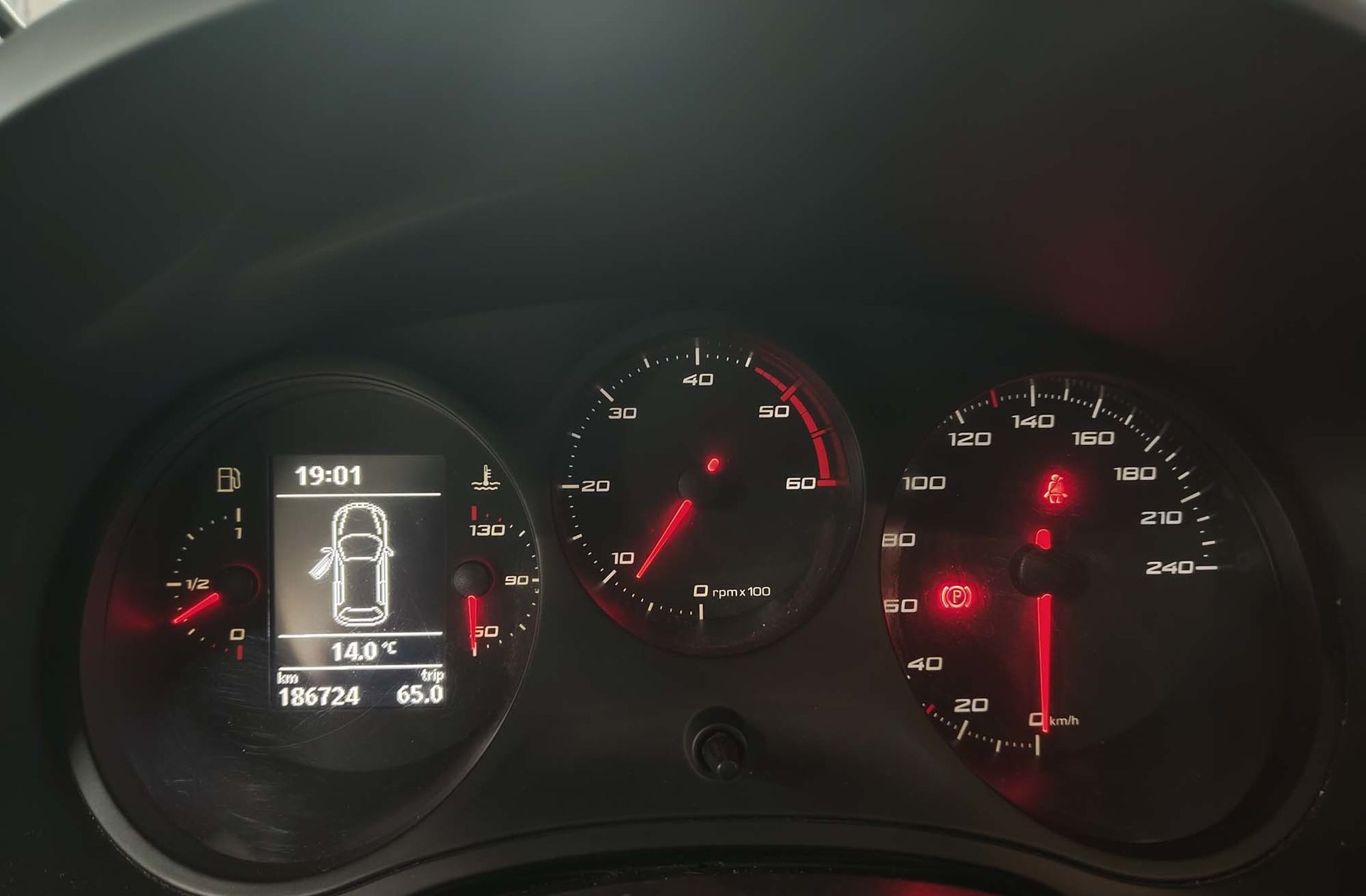 SEAT León 1.6 TDI Reference Copa - foto 19