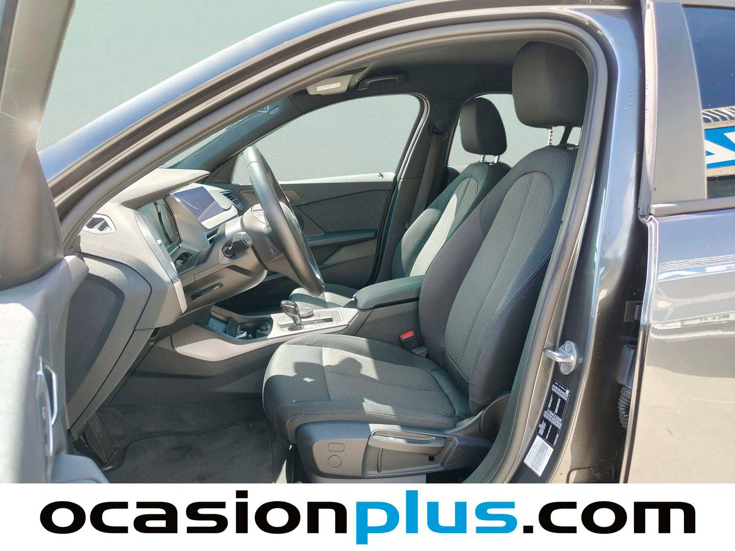 Foto asientos delanteros BMW Serie 1 BMW Serie 1 118d Business  (150 CV)